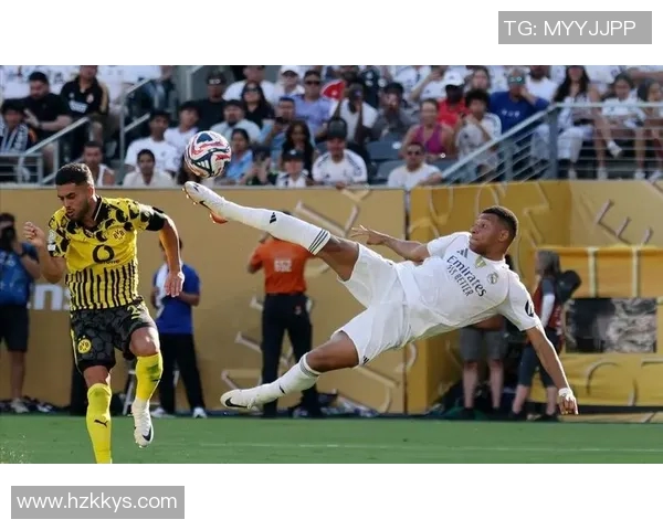 足球界逆袭之星:那些爆冷成名的球员与不为人知的背后故事 足球界逆袭之星:那些爆冷成名的球员与不为人知的背后故事